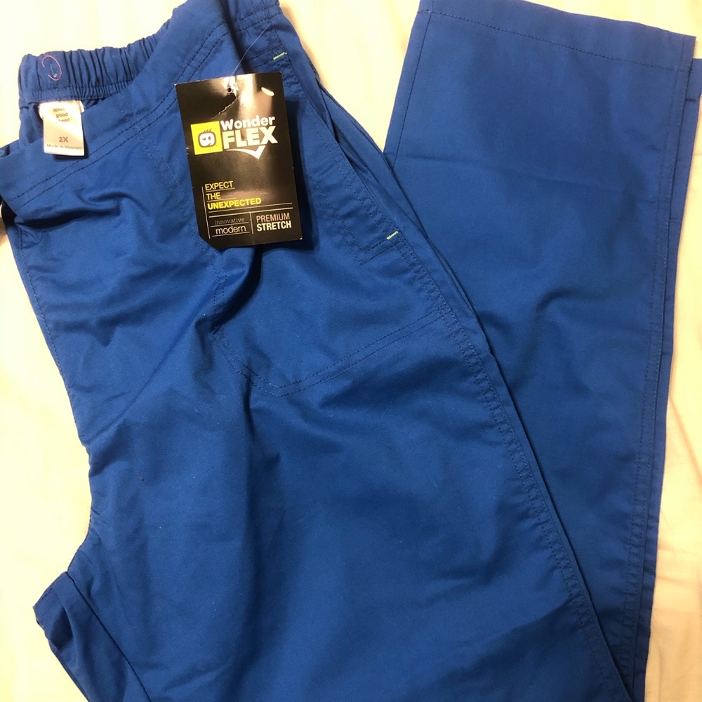 Scrub pants